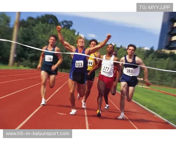 终点冲刺:速度与策略的巅峰对决,终点冲刺跑是哪一段 终点冲刺:速度与策略的巅峰对决,终点冲刺跑是哪一段